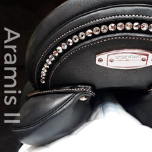 Load image into Gallery viewer, Dressage Saddle