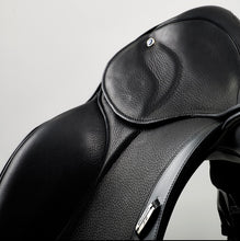 Load image into Gallery viewer, Aramis II Grand Prix Dressage Saddle
