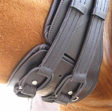 Load image into Gallery viewer, Equi-Soft Girth With Detachable Pad
