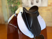 Load image into Gallery viewer, Centurion II Dressage Saddle Black 17.5&quot; 32cm TreeClix MagicTack Blue Accents
