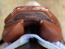 Load image into Gallery viewer, Phoenix Elite Jump Saddle Tobacco 17.5&quot; 31cm TreeClix Orange Accents
