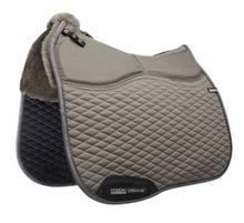 Load image into Gallery viewer, Streamline Adjuster Lambswool Saddle Pad Dressage
